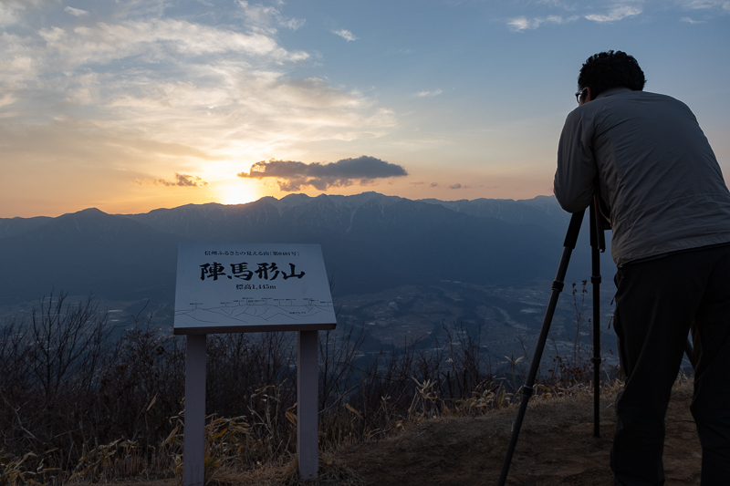 中央アルプスに沈む夕日