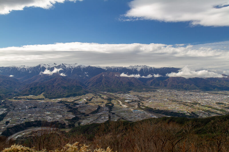 陣馬形山山頂からの絶景