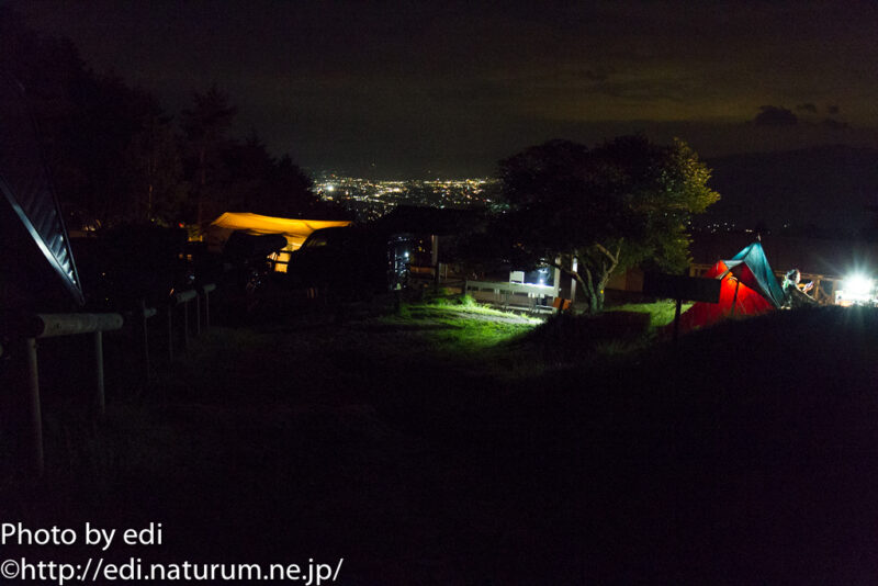 陣馬形山の夜